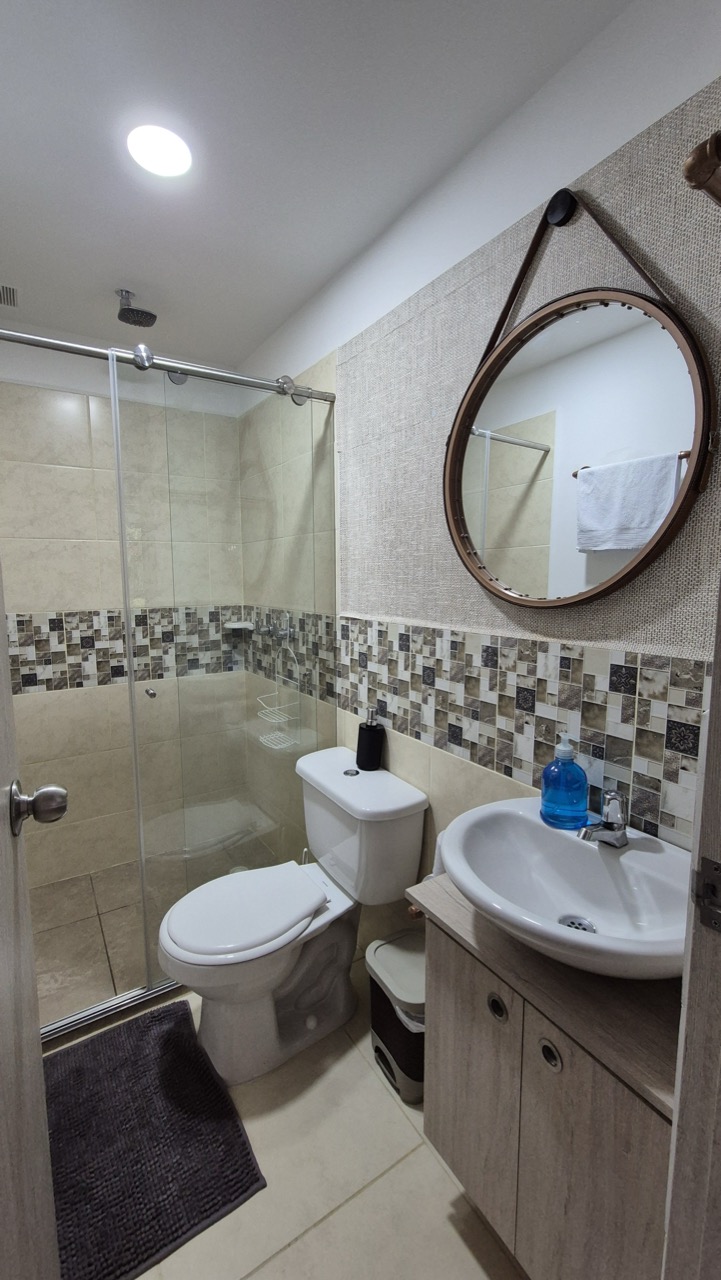 20240726_172320 Large