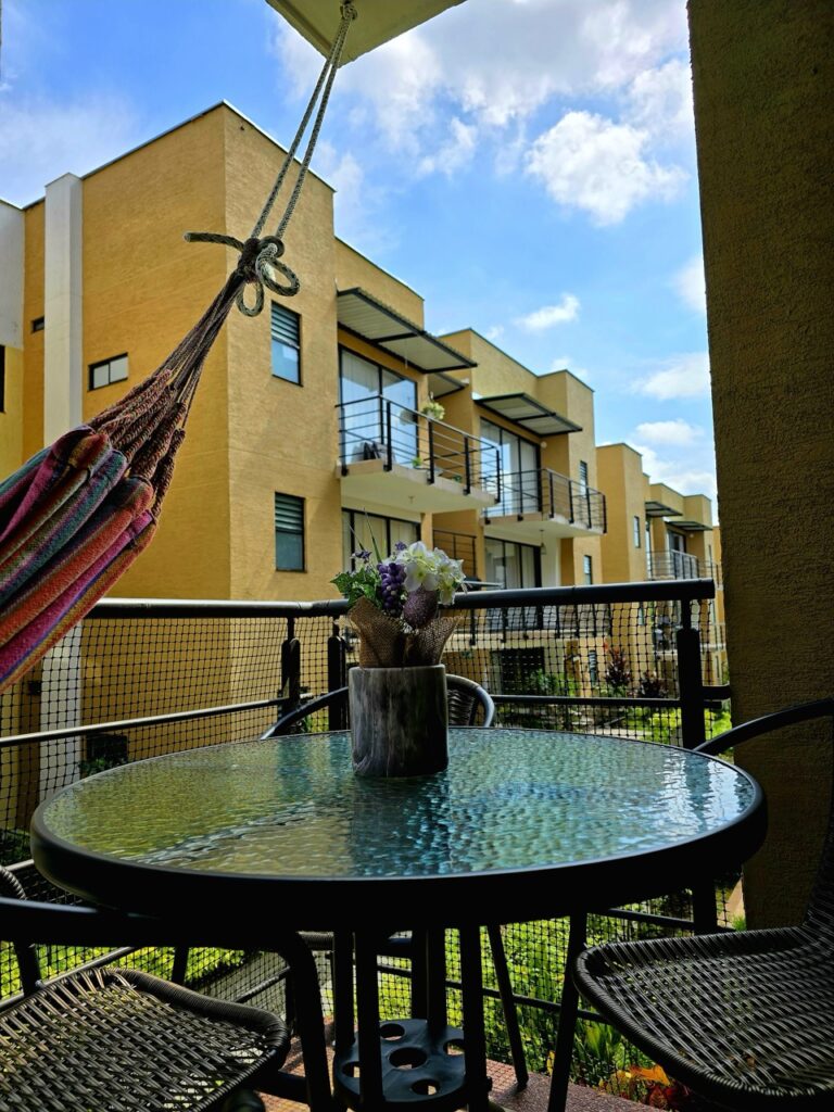 20240827_094644 Large