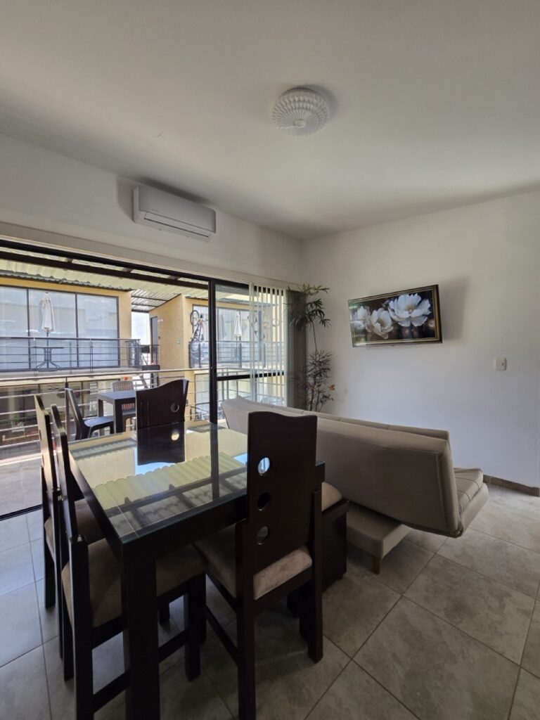 20240827_130800 Large